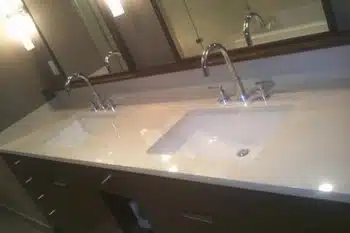 Quality Covington bathroom vanities in WA near 98042
