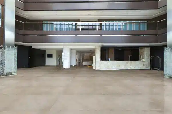 Long-lasting Burien Dekton floors in WA near 98166
